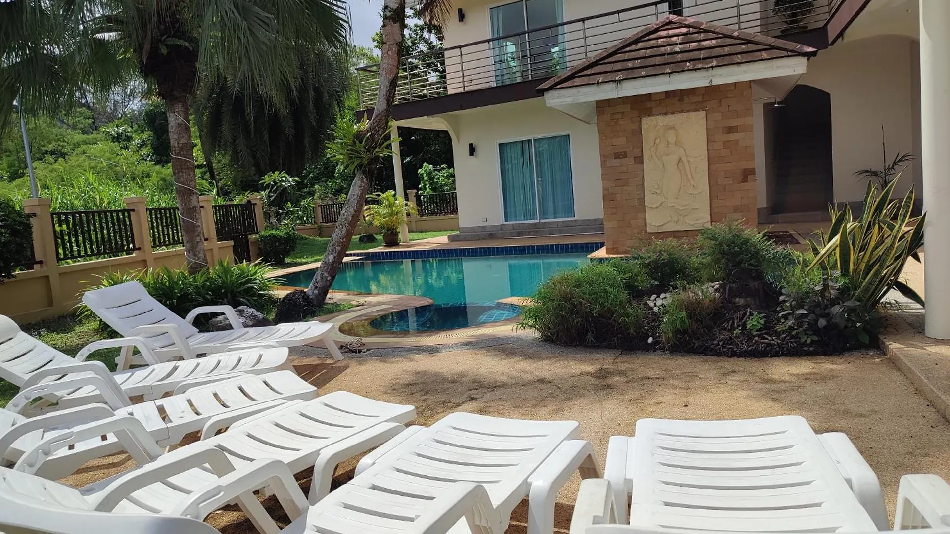 Wonderful Beach Villa, Perfect Location Khao Lak Villa